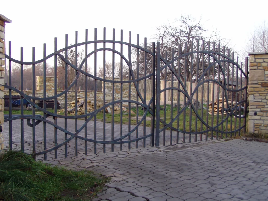 Modern fences