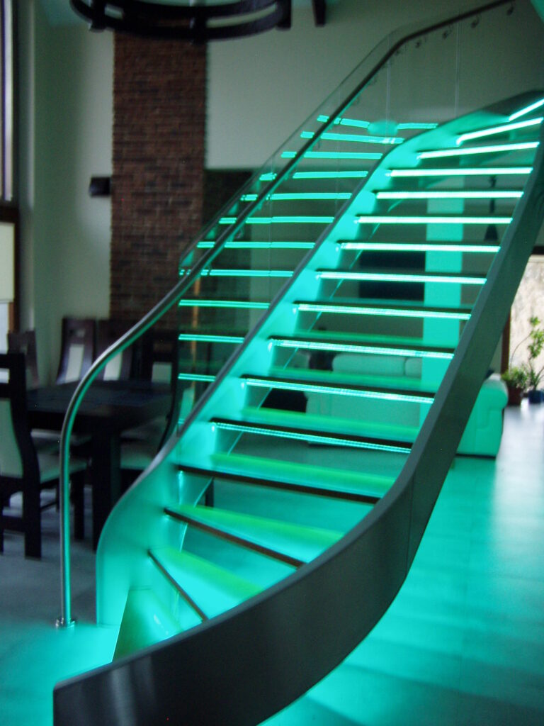 Open-riser stairs