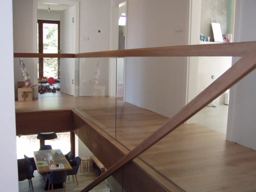 Floating shelf stairs