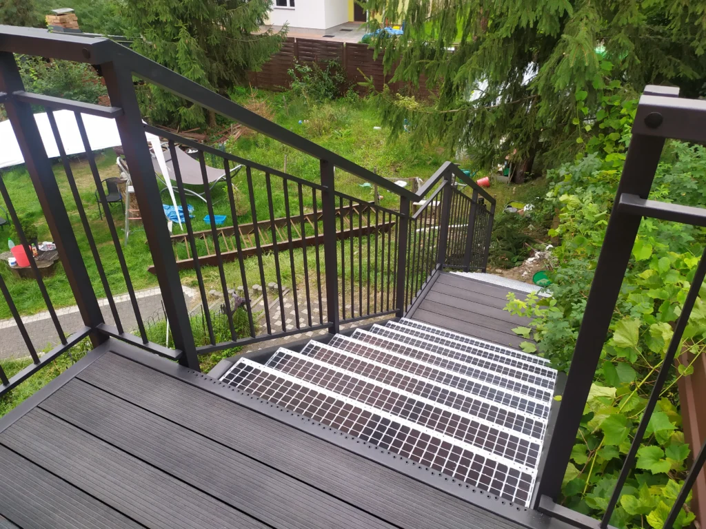Outdoor stairs